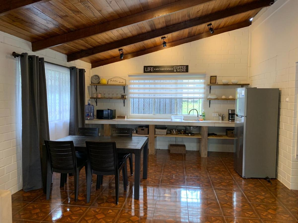 High-End Holiday Cabin - Tungurahua Hot Springs Baños Zewnętrze zdjęcie