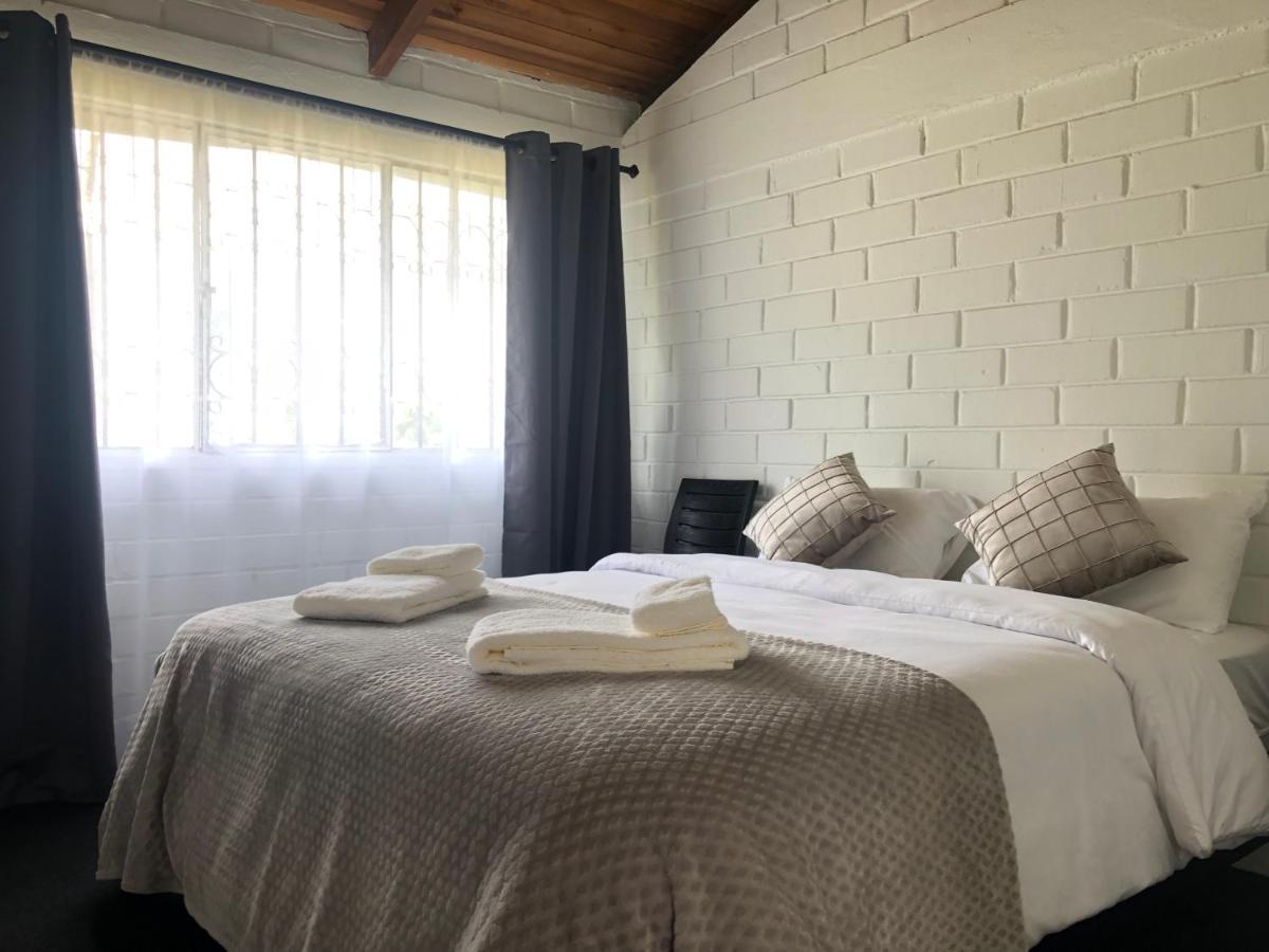 High-End Holiday Cabin - Tungurahua Hot Springs Baños Zewnętrze zdjęcie
